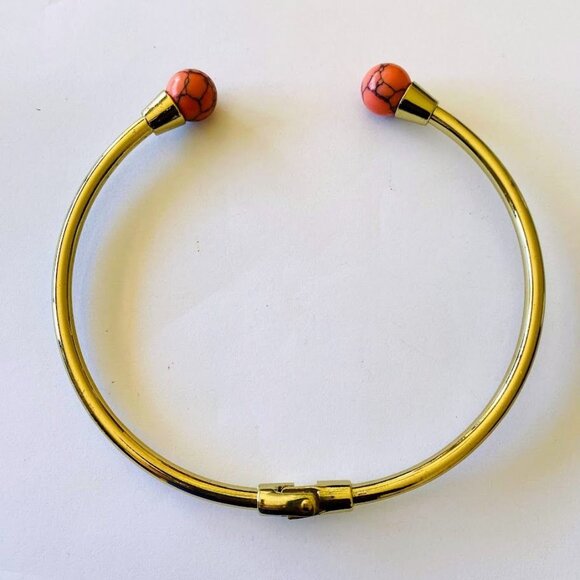 Coral Howlite Beaded Choker Necklace – Gold Tone Open Collar – Modern Statement - Picture 5 of 6